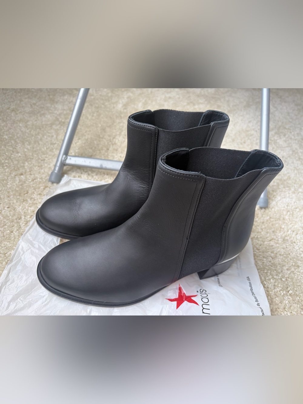 Italian Shoemakers Black Chelsea Ankle Boots